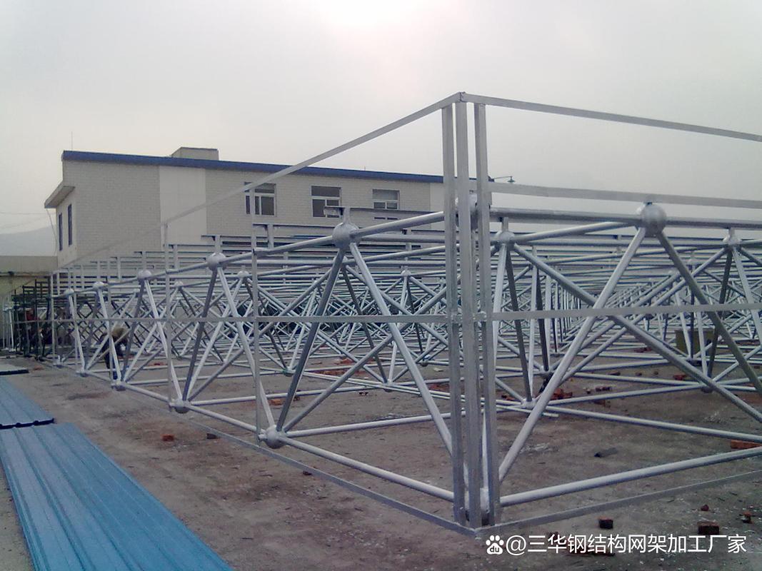 鋼結構球形網架 現代建筑空間的優雅骨架